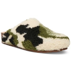 🆕️Steve Madden Vesa Slippers, Camo, Size 6, NIB